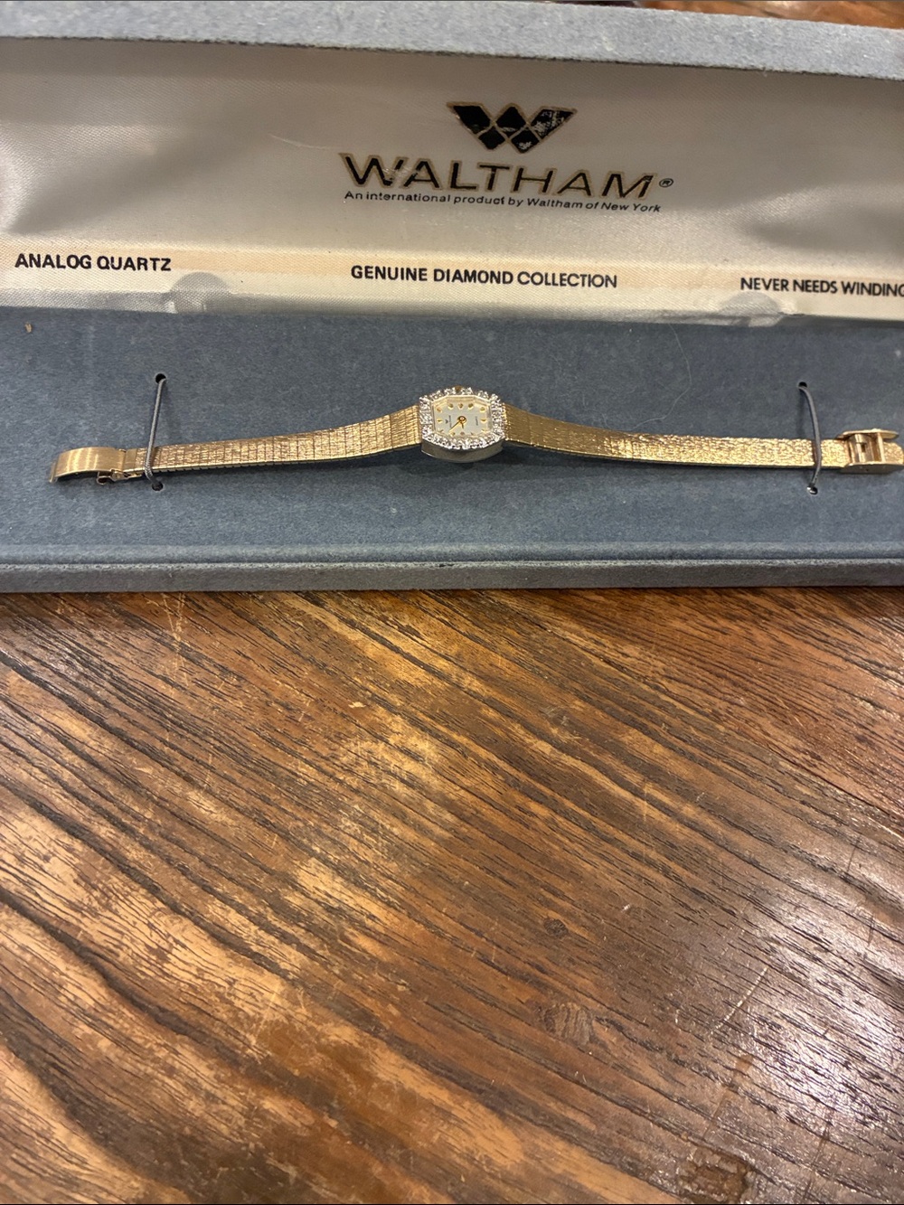 Waltham Women's Gold-Tone Diamond Accent Analog Quartz Bracelet Watch - Picture 2 of 4